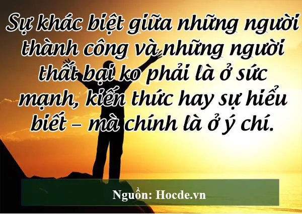 Đừng khóc vì chuyện đã kết thức, hãy cười vì nó đã xảy ra.