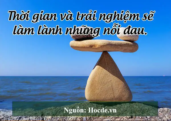 Im lặng và mỉm cười là 2 vũ khí lợi hại. Mỉm cười là cách để giải quyết nhiều vấn đề , im lặng là cách để tránh những vấn đề rắc rối xảy ra.